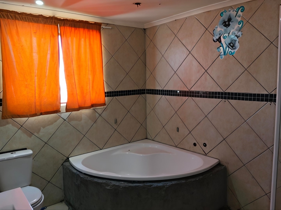 4 Bedroom Property for Sale in Dennemere Western Cape